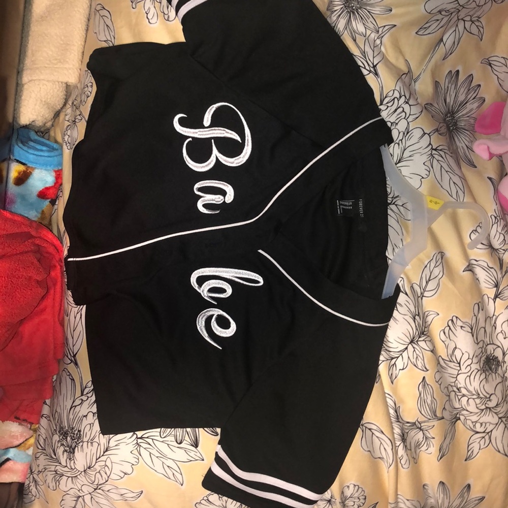 “Babe” crop top